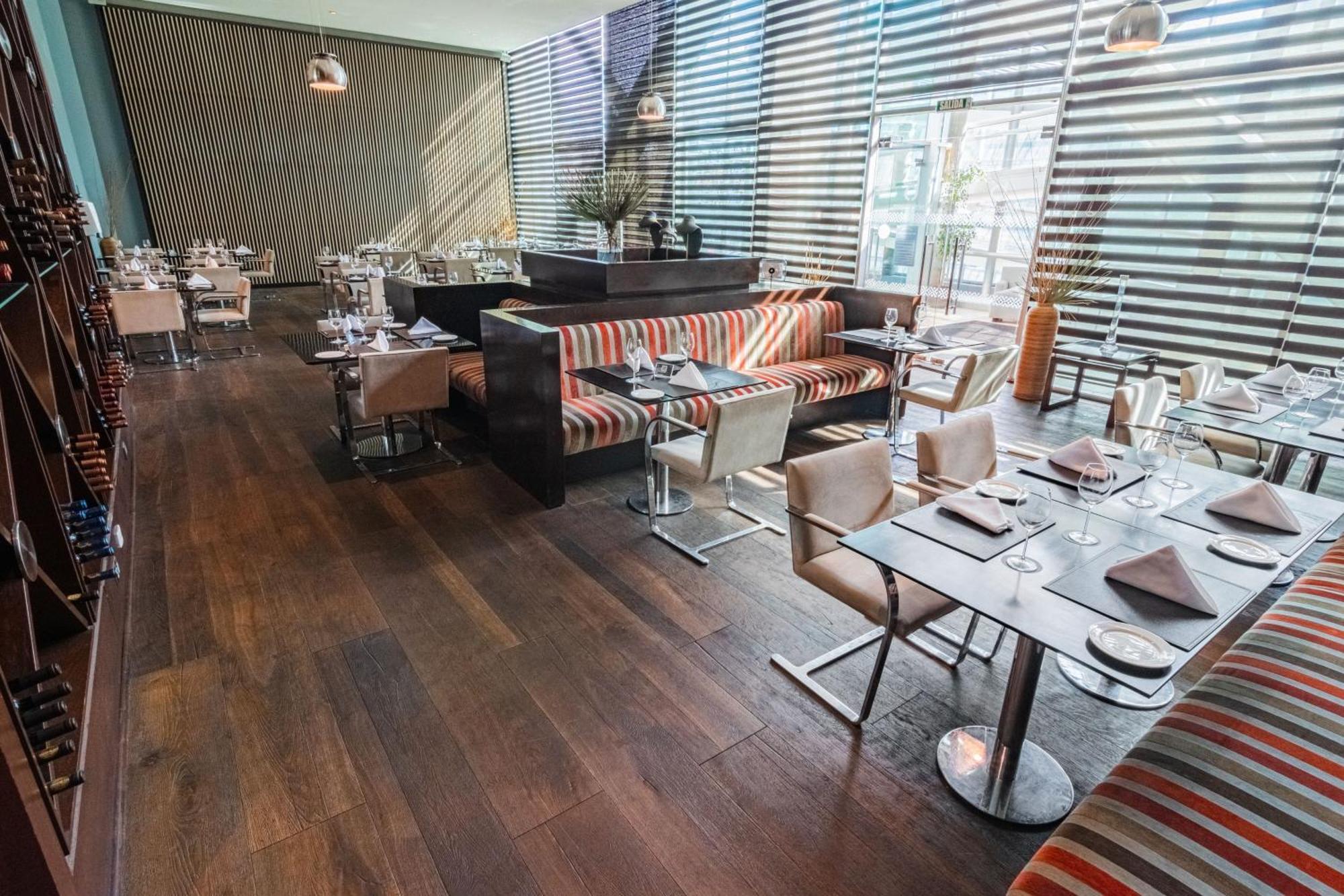 Four Points By Sheraton Los Angeles Extérieur photo